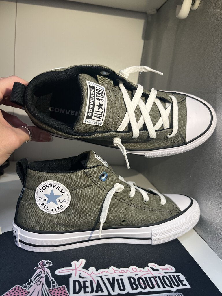 Converse Shoes M4 W6