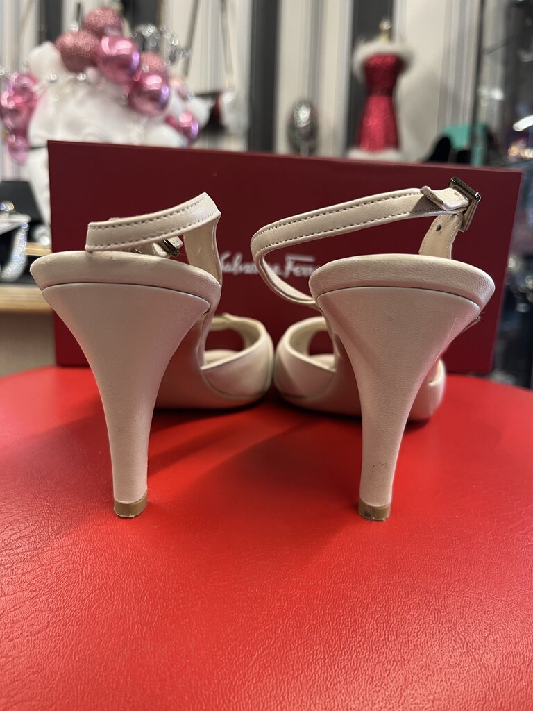 Salvatore Ferragamo Peep Toe (9)